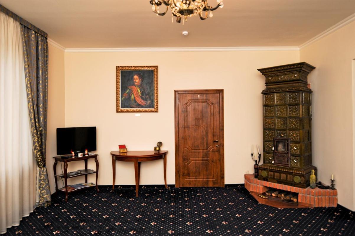 Boutique Hotel Villa P Uzhhorod Exterior photo