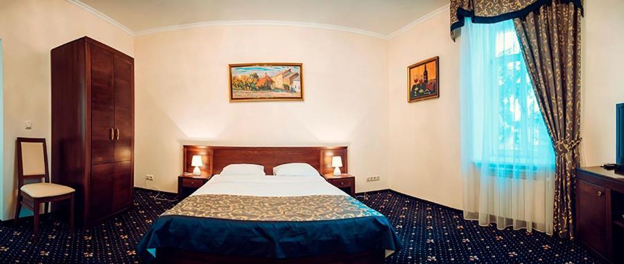 Boutique Hotel Villa P Uzhhorod Exterior photo