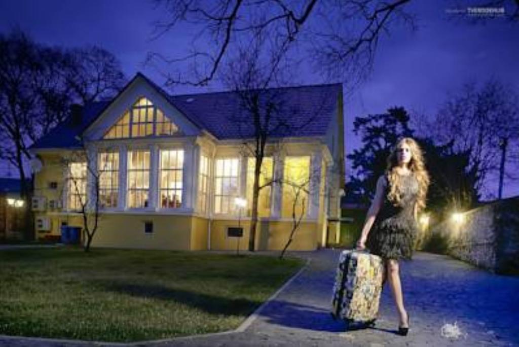 Boutique Hotel Villa P Uzhhorod Exterior photo