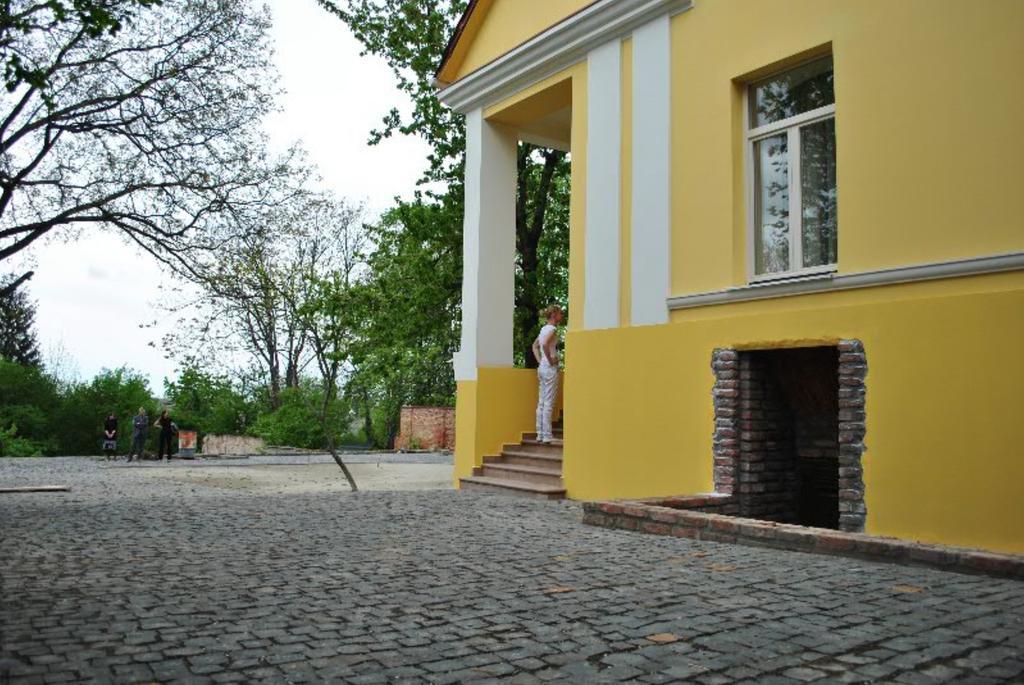Boutique Hotel Villa P Uzhhorod Exterior photo